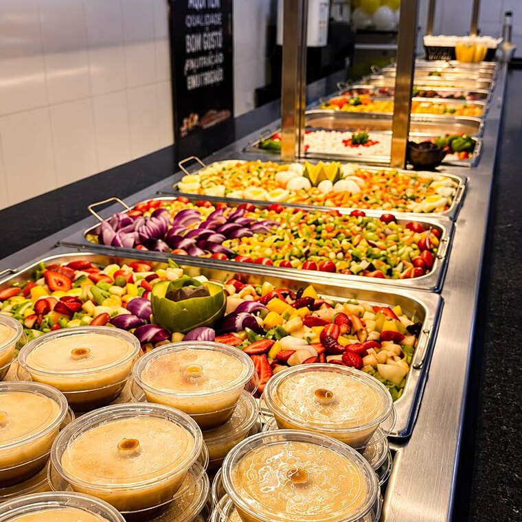 Buffet preparado pela Excellens