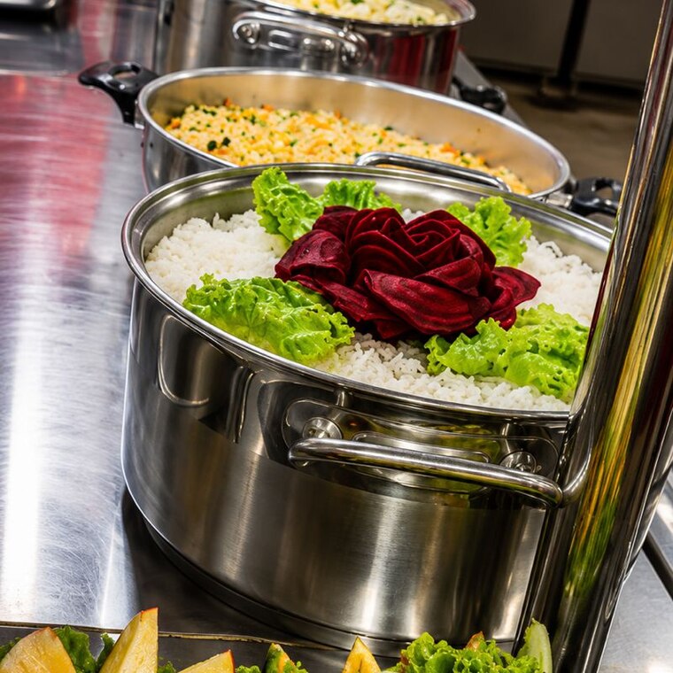 Buffet preparado pela Excellens